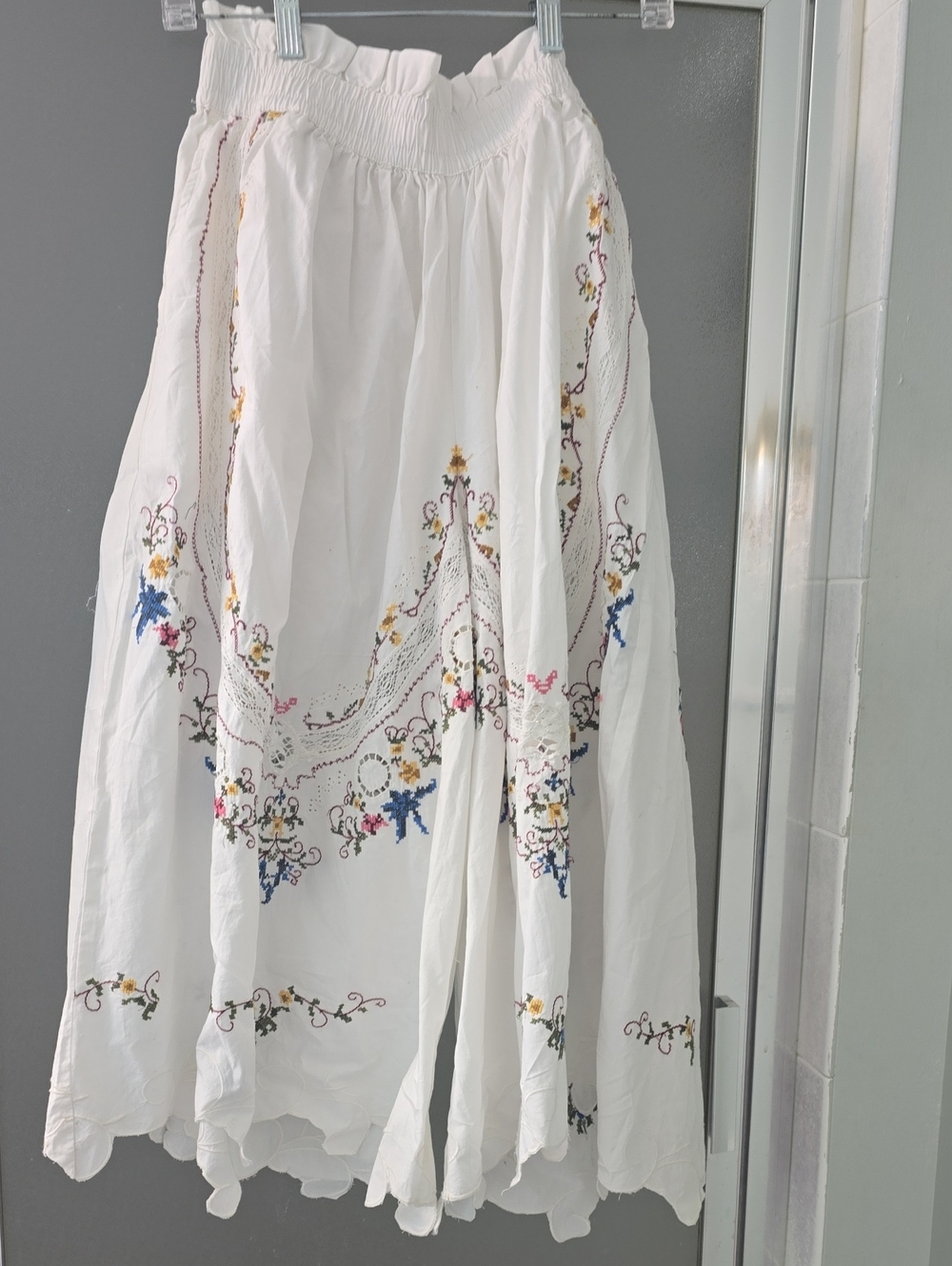Anthropologie White Wide-Leg Embroidered Cotton Pants